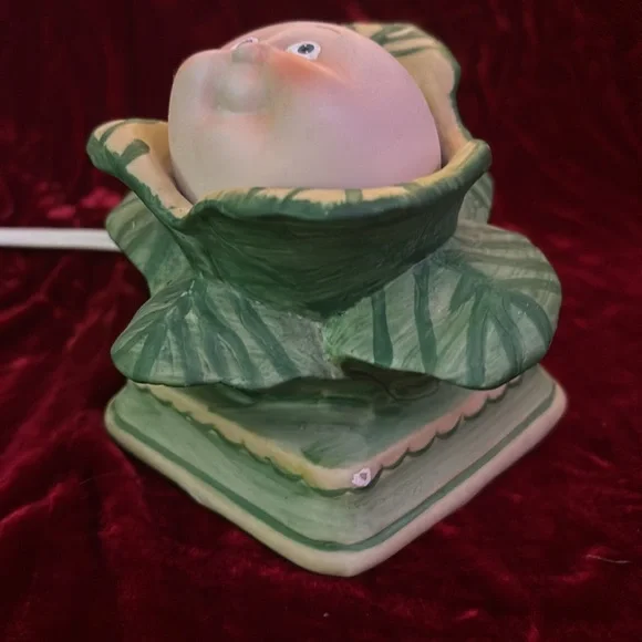 Cabbage Patch Baby Night Light; Perf Working Order; Porcelain, elec cord/switch - Picture 2 of 11